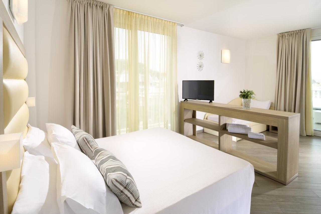 גביצ'ה מארה Hotel Atlantic & Spa מראה חיצוני תמונה