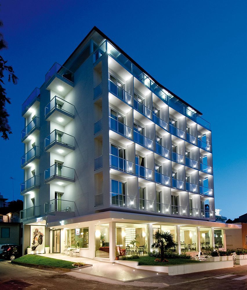 גביצ'ה מארה Hotel Atlantic & Spa מראה חיצוני תמונה